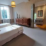 Bed & Breakfast Domaine De Lespoune Castetnau-Camblong