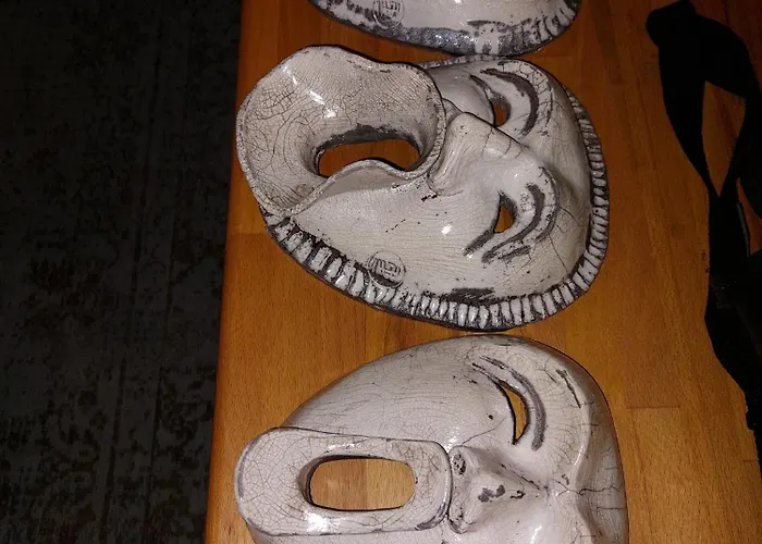 Domaine De Lespoune 3*